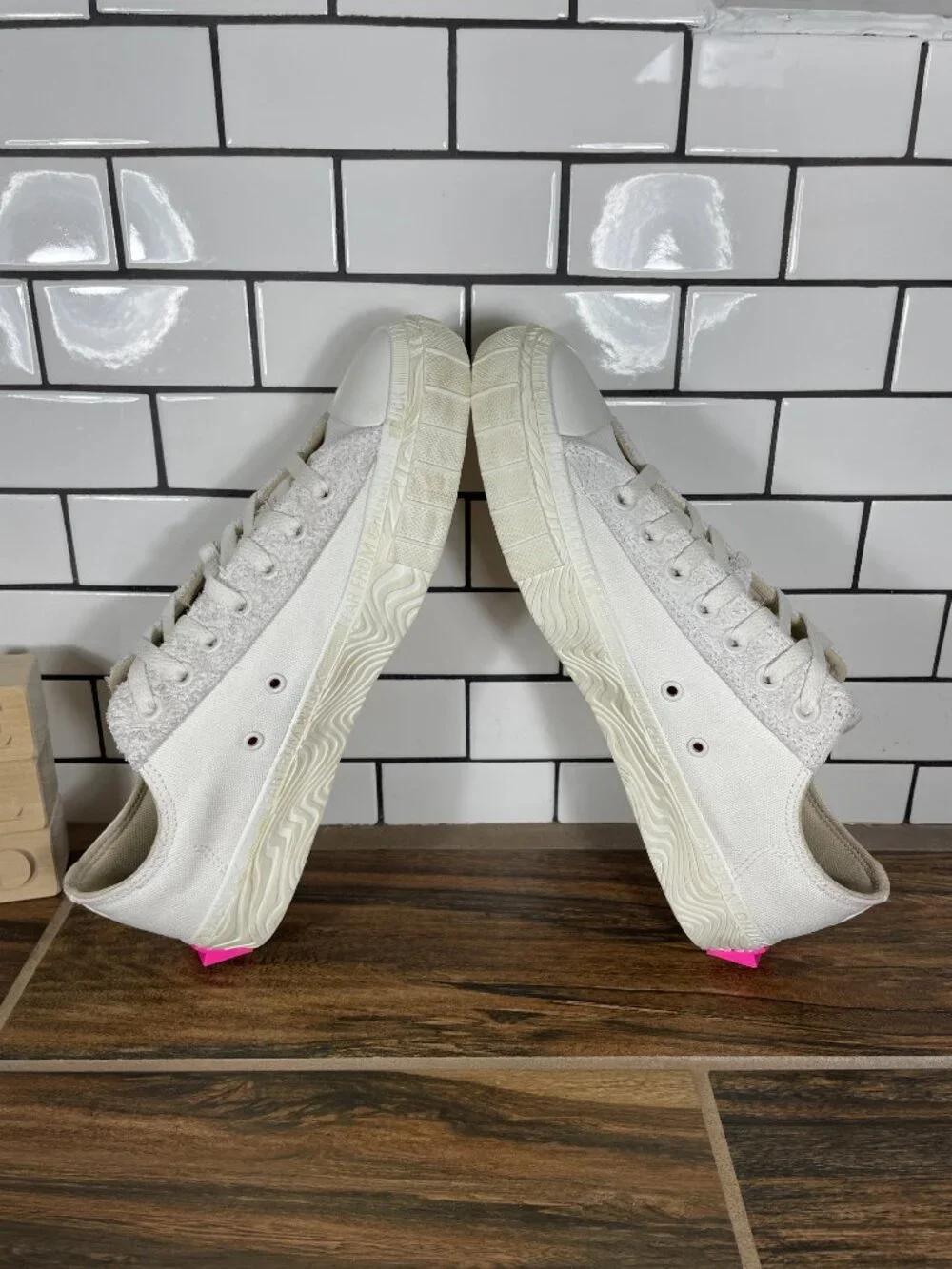 Converse Chuck Taylor All Ox Weekend Shoes Mens Size 9.5 Egret Pink Low Sneakers
